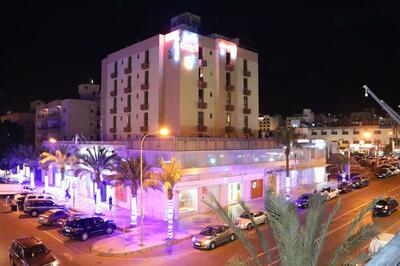 Unterkunft, Hotel, Außenansicht, Aqaba, Jordanien, Rundreise Jordanien